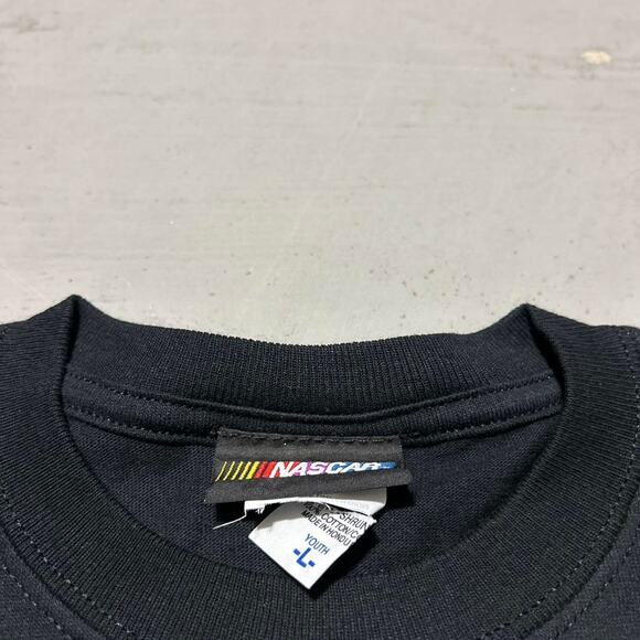 New Vintage 2009 Jimmie Johnson  Lowe’s Sprint Cup Schedule T-Shirt - Picture 3 of 4